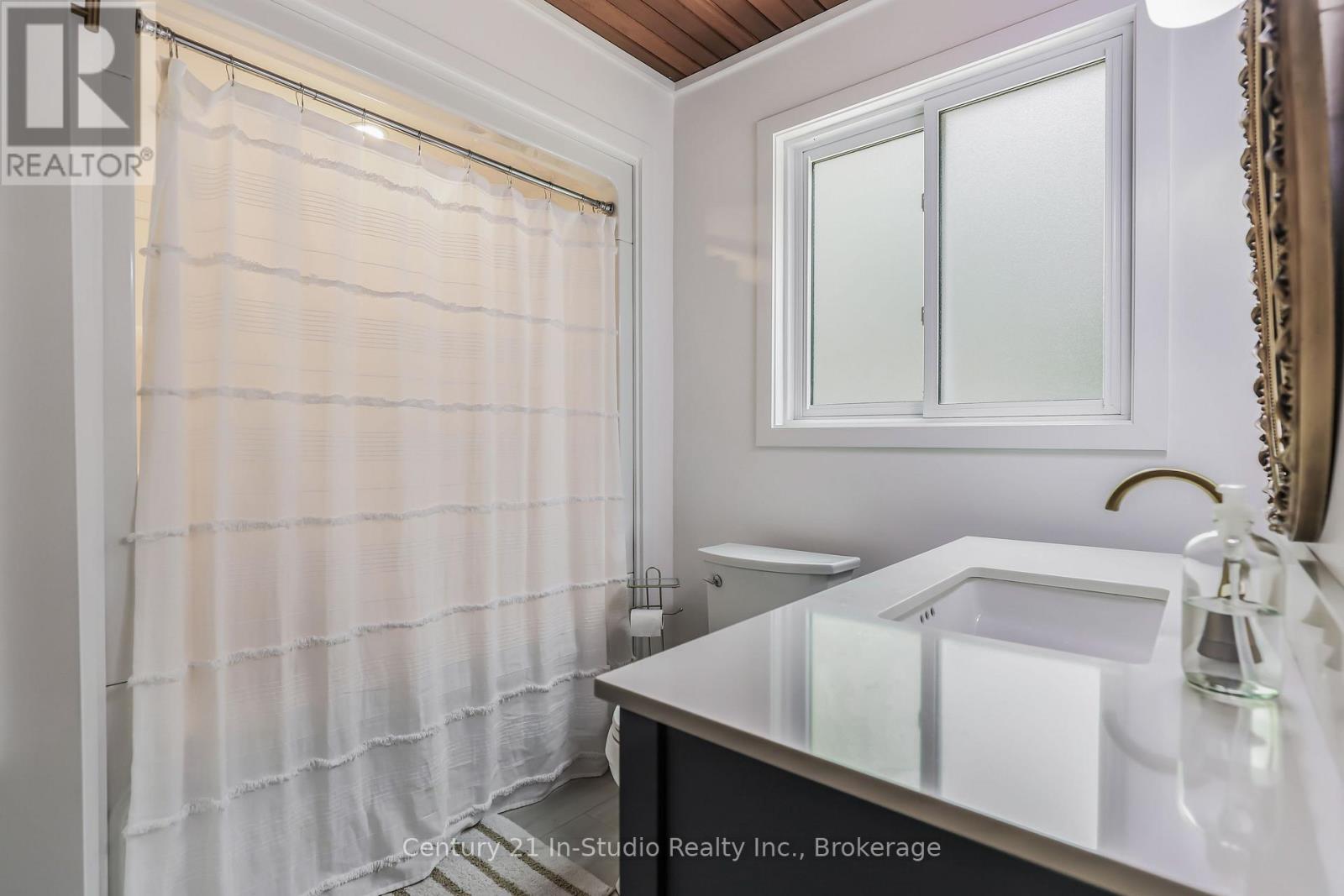 24 Miramichi Bay Road, Saugeen Shores, Ontario  N0H 2C6 - Photo 23 - X12173048