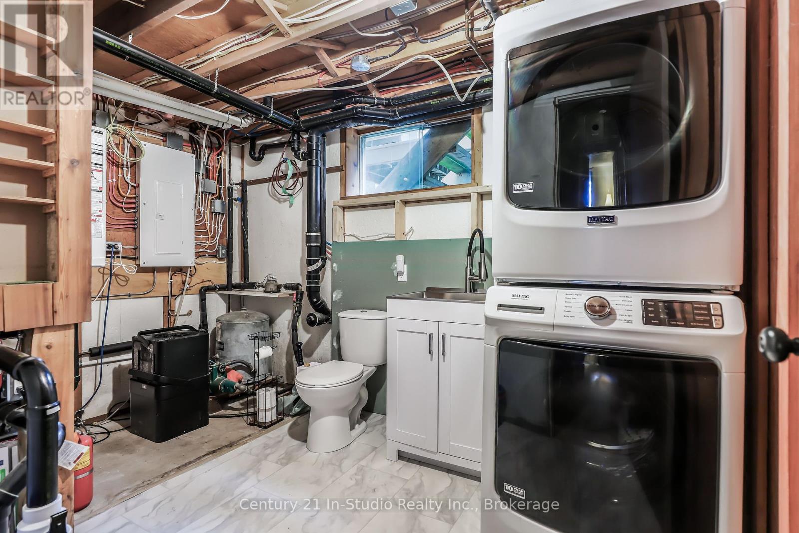 24 Miramichi Bay Road, Saugeen Shores, Ontario  N0H 2C6 - Photo 28 - X12173048