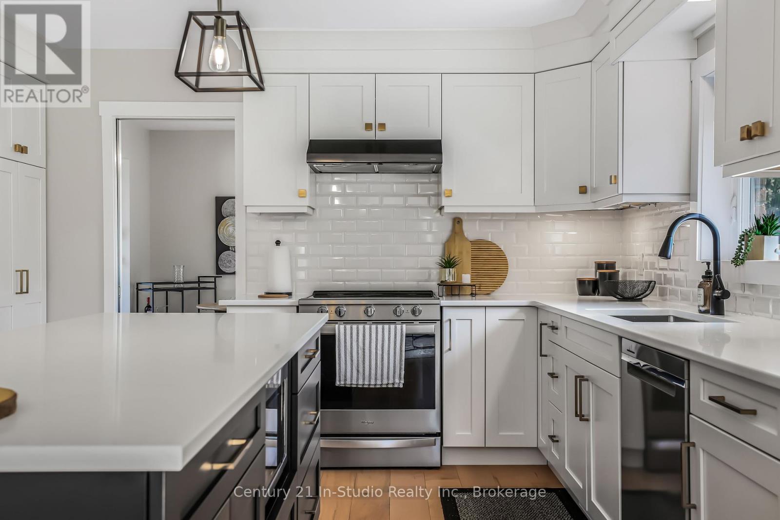 20 Smith Street, Kincardine, Ontario  N0G 2T0 - Photo 18 - X12173054