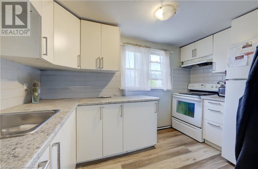 324 Maple Avenue, Kitchener, Ontario  N2H 4X1 - Photo 8 - 40733527