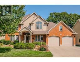 572 FALCONRIDGE Crescent, Kitchener, Ontario