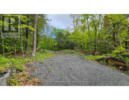 31 PINEWOOD ROAD, McDougall, Ontario