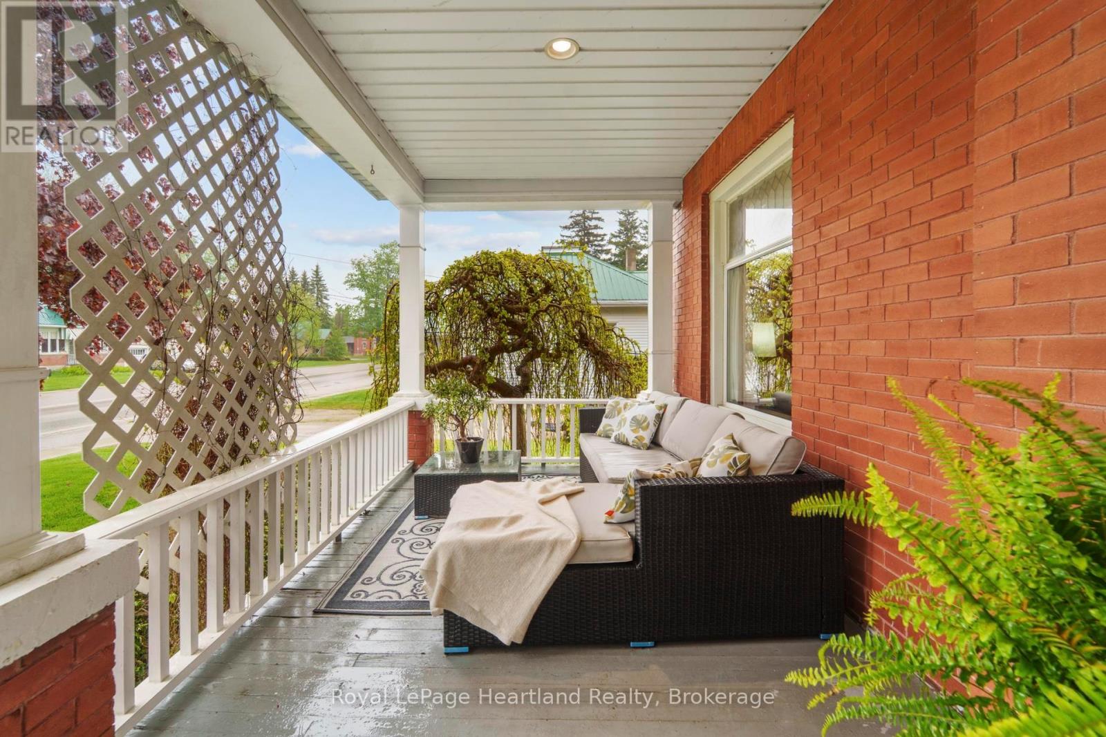202 Mcconnell Street, North Huron, Ontario  N0M 1H0 - Photo 50 - X12173167