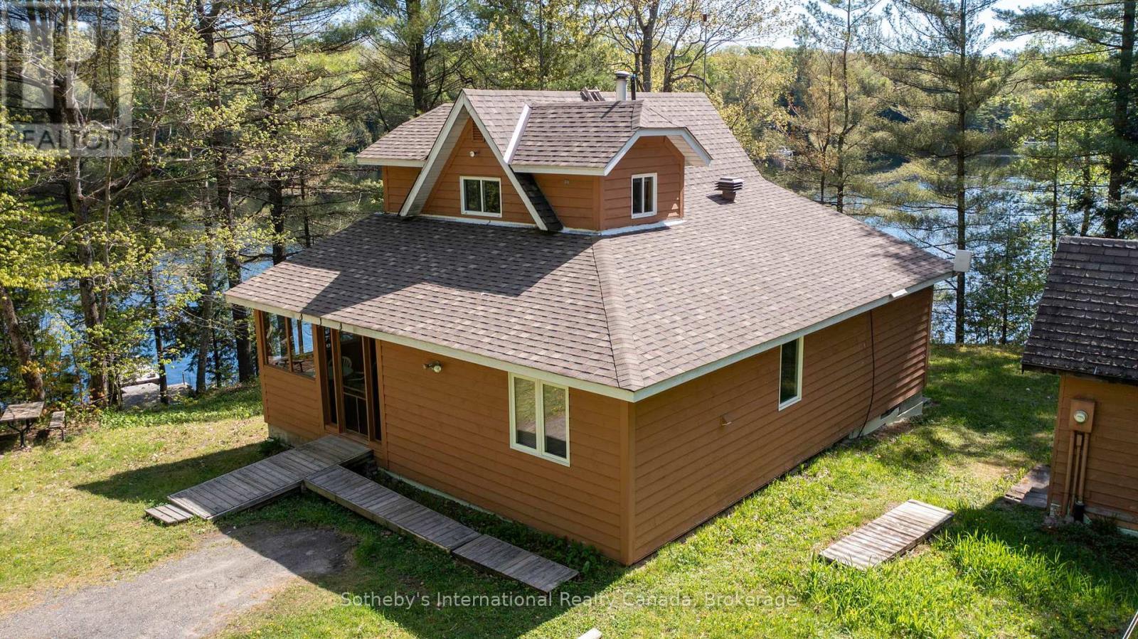 14 Burnegie Lane, Seguin, Ontario  P2A 2W8 - Photo 5 - X12173199