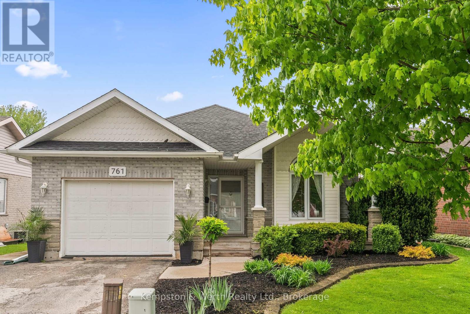 761 Scott Street W, North Perth, Ontario  N4W 1J5 - Photo 2 - X12173280