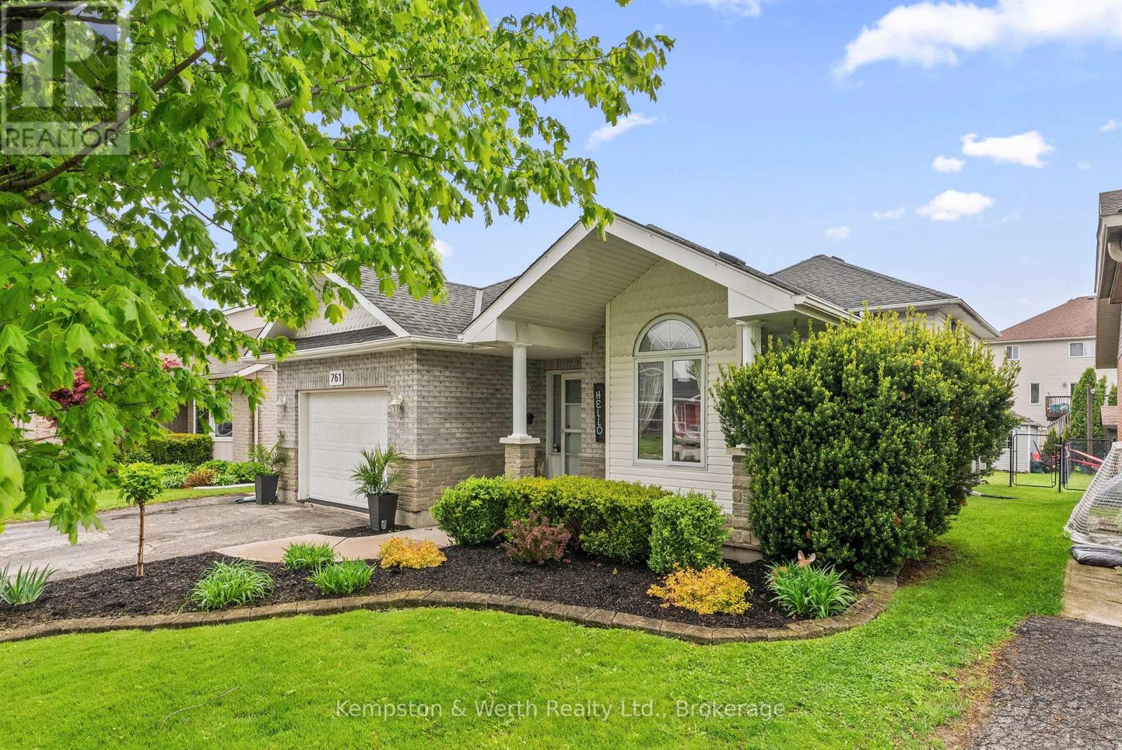 761 Scott Street W, North Perth, Ontario  N4W 1J5 - Photo 3 - X12173280
