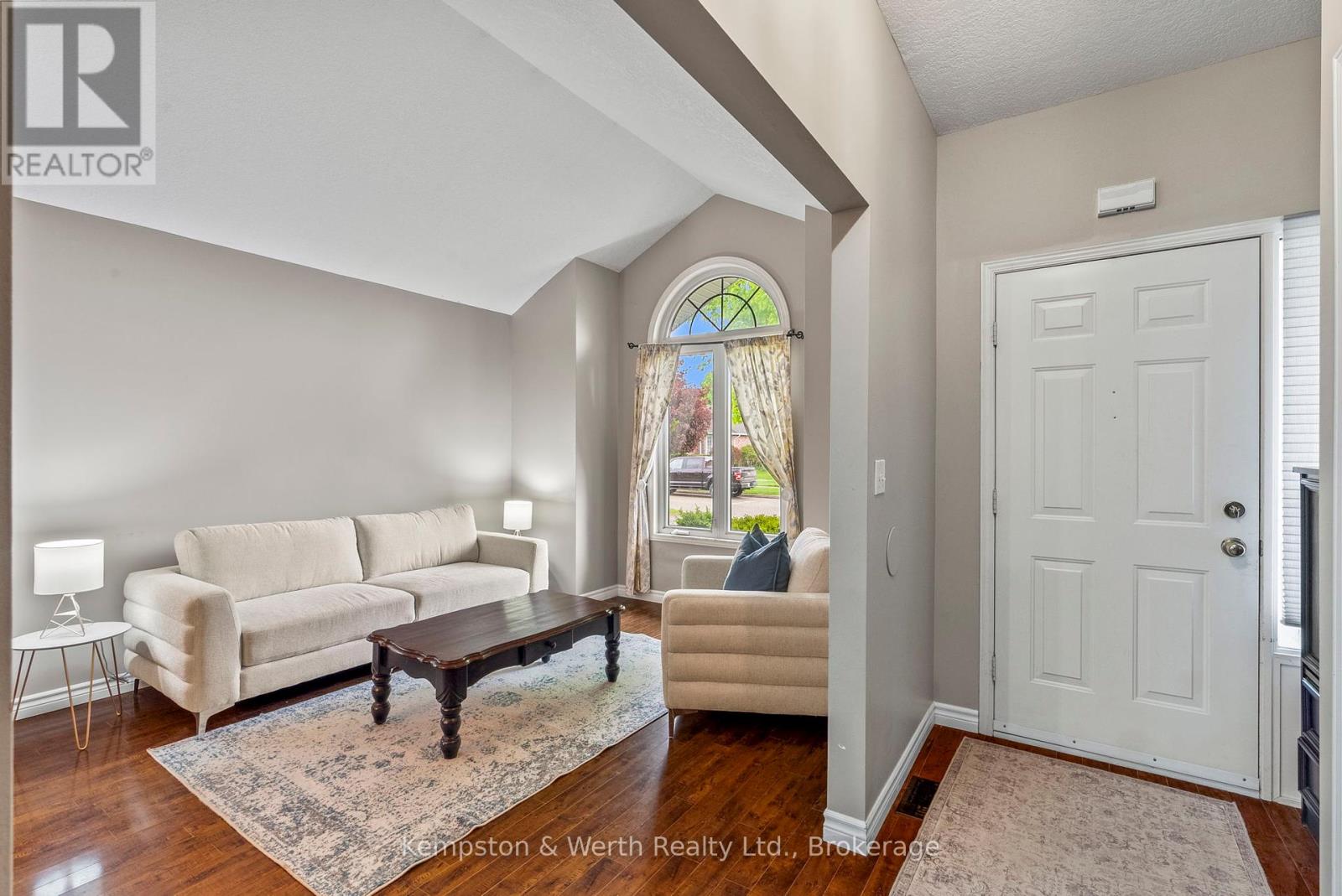 761 Scott Street W, North Perth, Ontario  N4W 1J5 - Photo 6 - X12173280