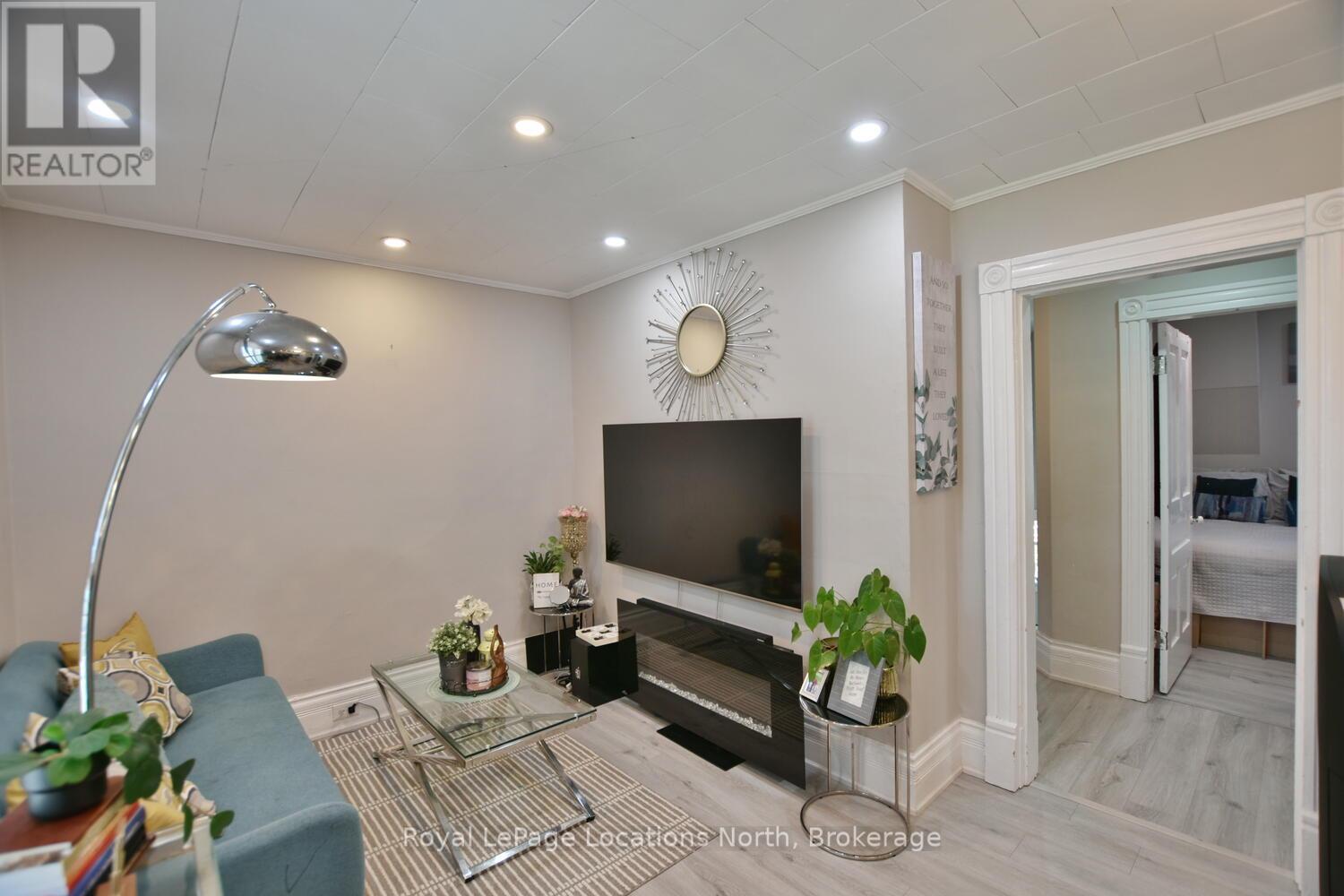 256 Ontario Street, Collingwood, Ontario  L9Y 1M9 - Photo 15 - S12173396