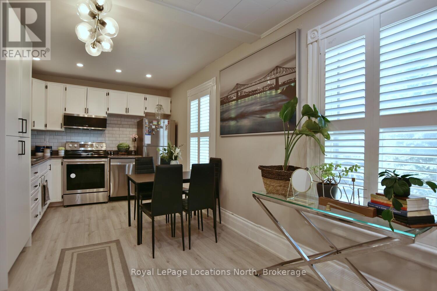 256 Ontario Street, Collingwood, Ontario  L9Y 1M9 - Photo 18 - S12173396