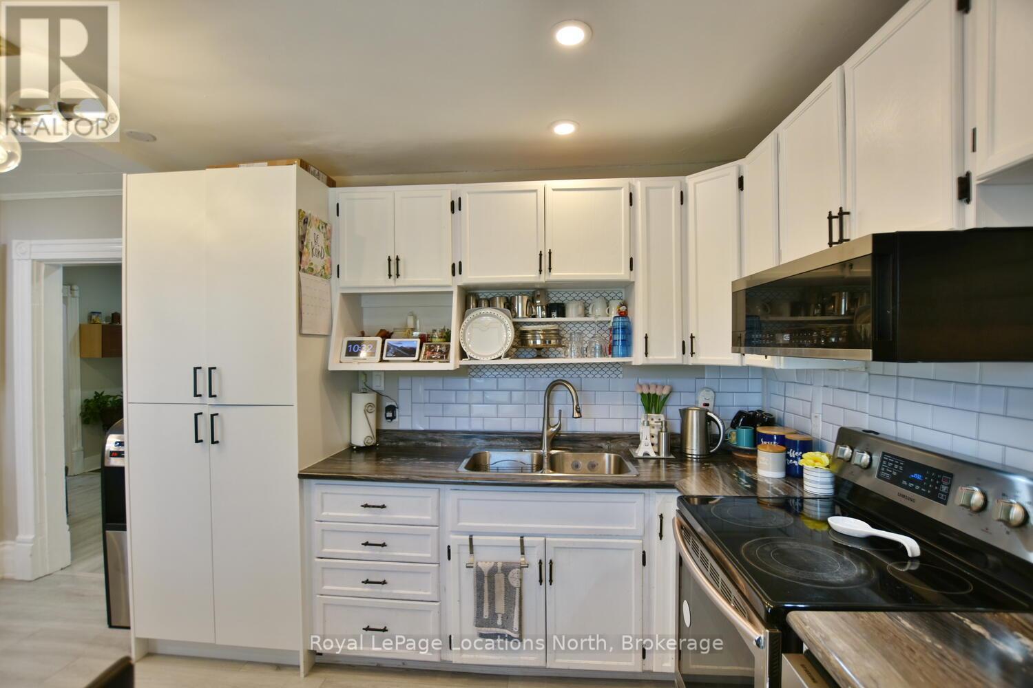 256 Ontario Street, Collingwood, Ontario  L9Y 1M9 - Photo 23 - S12173396