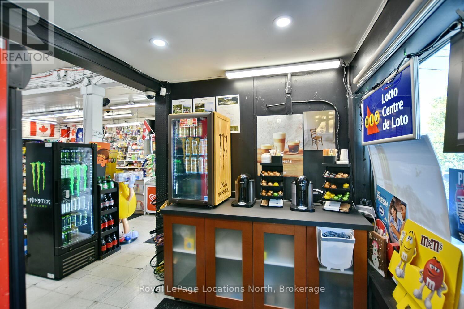 256 Ontario Street, Collingwood, Ontario  L9Y 1M9 - Photo 35 - S12173396