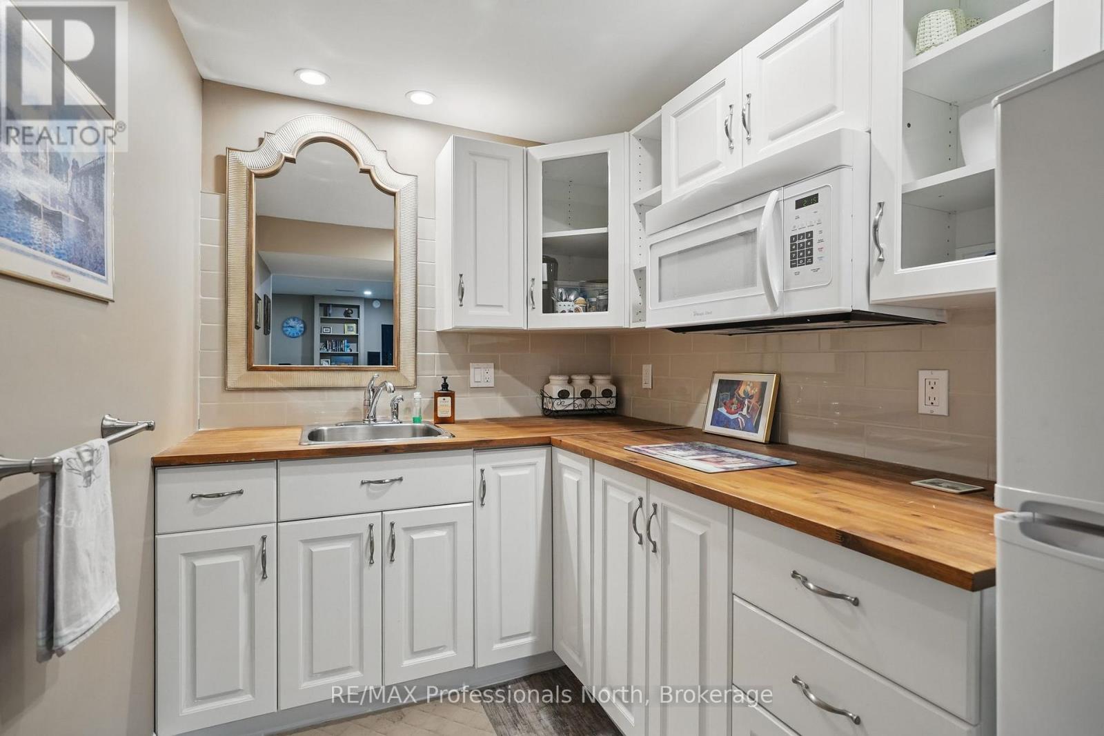 13 Fairy Avenue, Huntsville, Ontario  P1H 1G7 - Photo 34 - X12173448