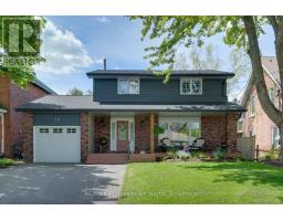 13 FAIRY AVENUE, Huntsville, Ontario