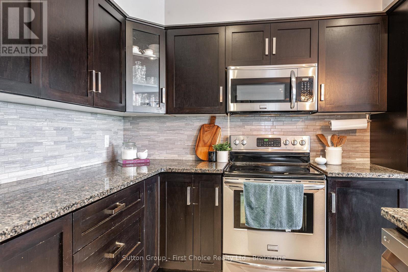 566 Forman Avenue, Stratford, Ontario  N5A 0C6 - Photo 16 - X12173518