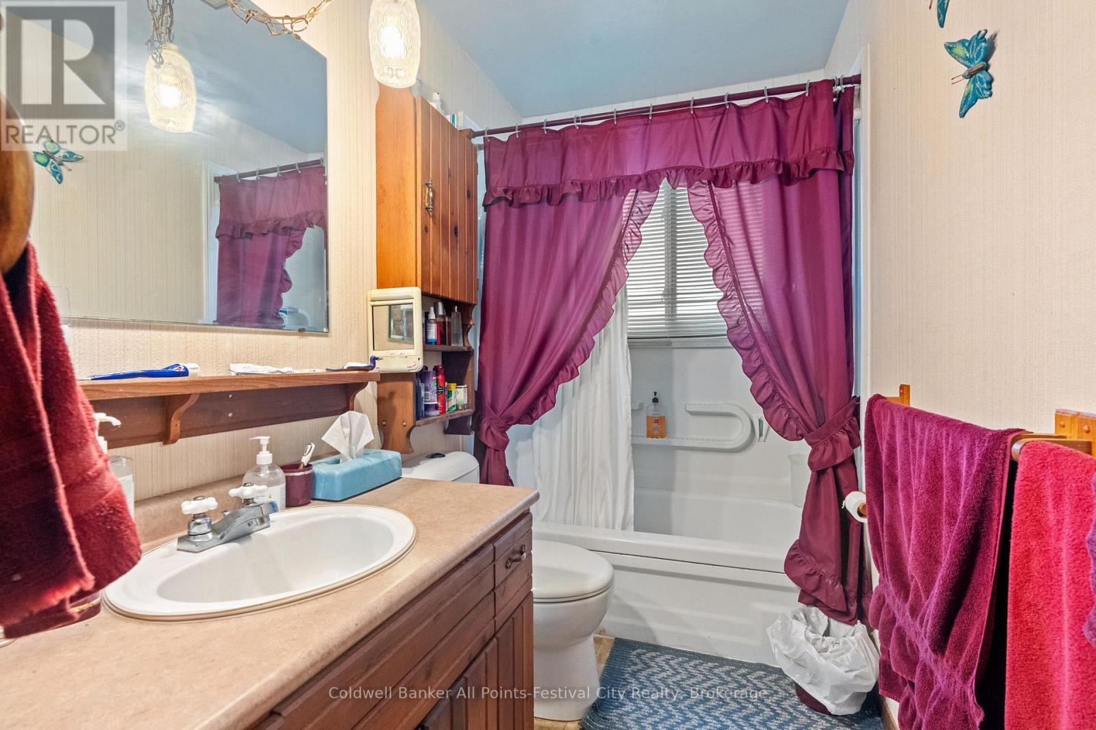 74387 Driftwood Drive, Bluewater, Ontario  N0M 1G0 - Photo 8 - X12173687