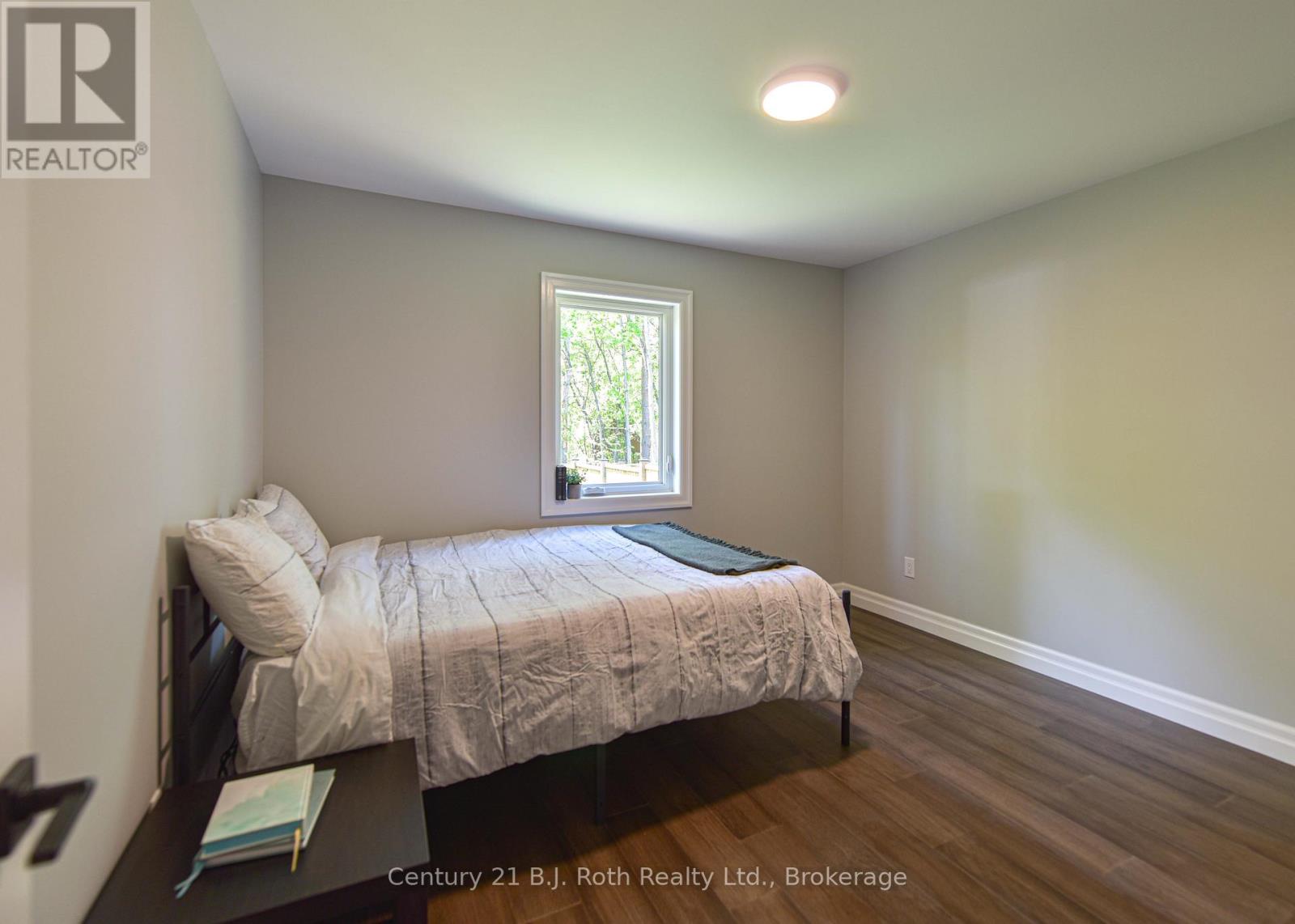 3324 Bramshott Avenue, Severn, Ontario  L3V 0V9 - Photo 23 - S12173854