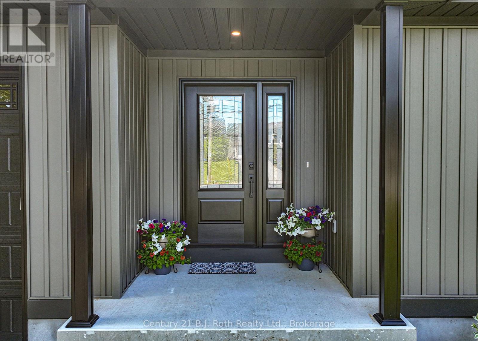 3324 Bramshott Avenue, Severn, Ontario  L3V 0V9 - Photo 9 - S12173854