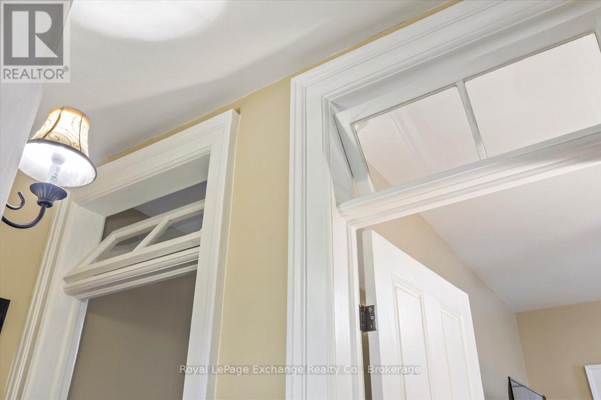 144 Yonge Street S, Arran-Elderslie, Ontario  N0H 2N0 - Photo 15 - X12173948