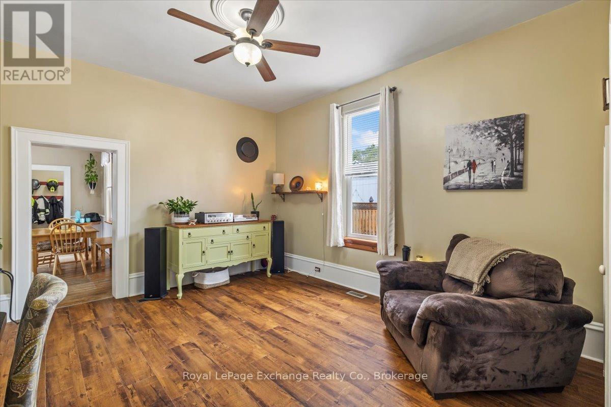 144 Yonge Street S, Arran-Elderslie, Ontario  N0H 2N0 - Photo 27 - X12173948