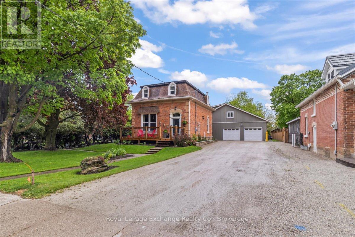 144 Yonge Street S, Arran-Elderslie, Ontario  N0H 2N0 - Photo 9 - X12173948