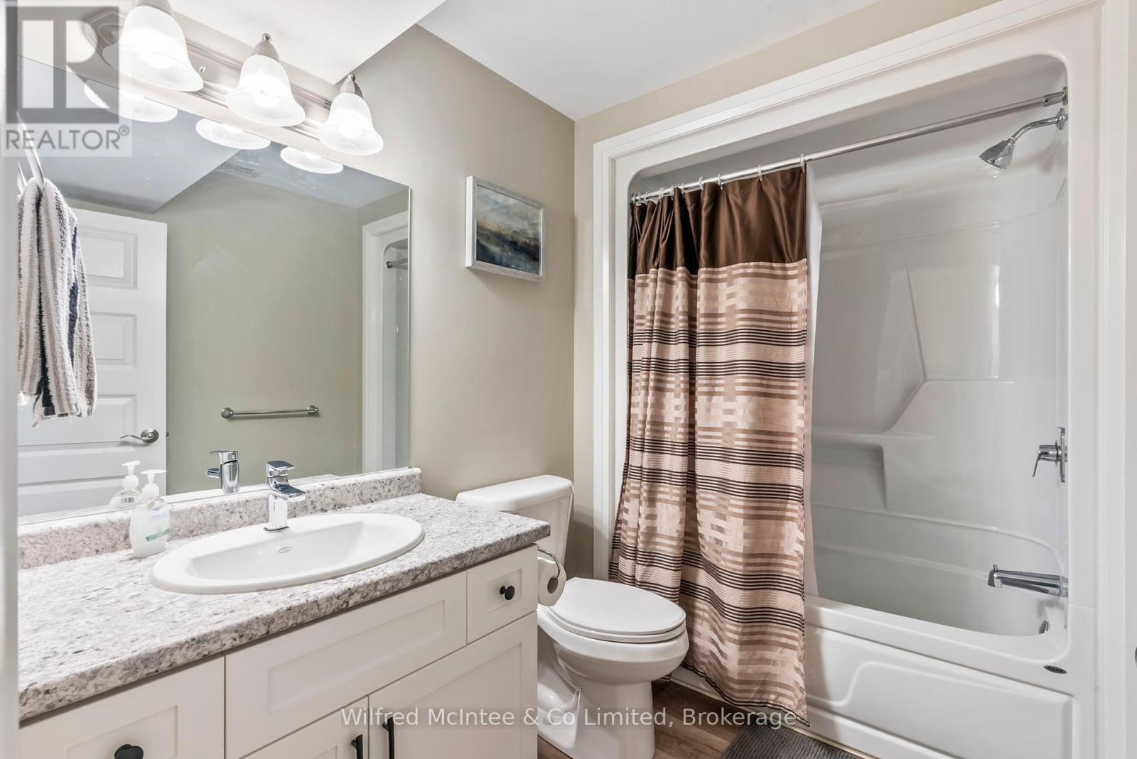 201 Eccles Avenue, West Grey, Ontario  N0G 1R0 - Photo 27 - X12173997