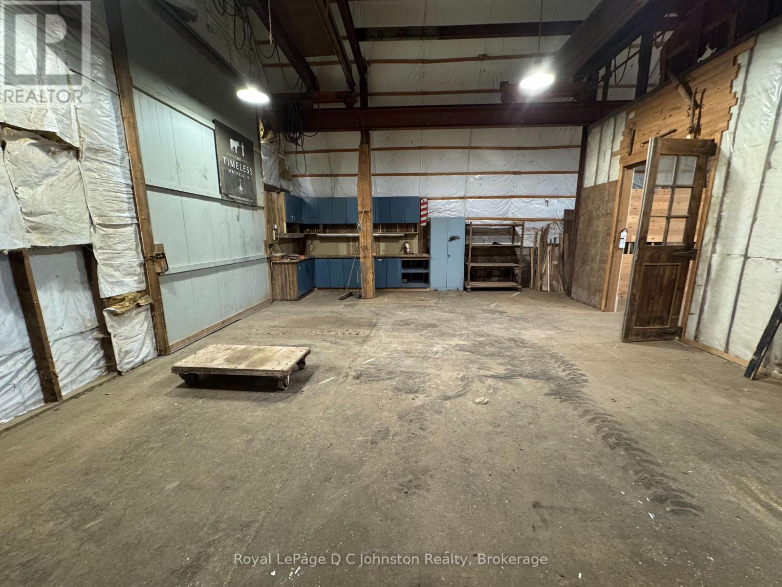 194 North Rankin Street, Saugeen Shores, Ontario  N0H 2L0 - Photo 21 - X12173999