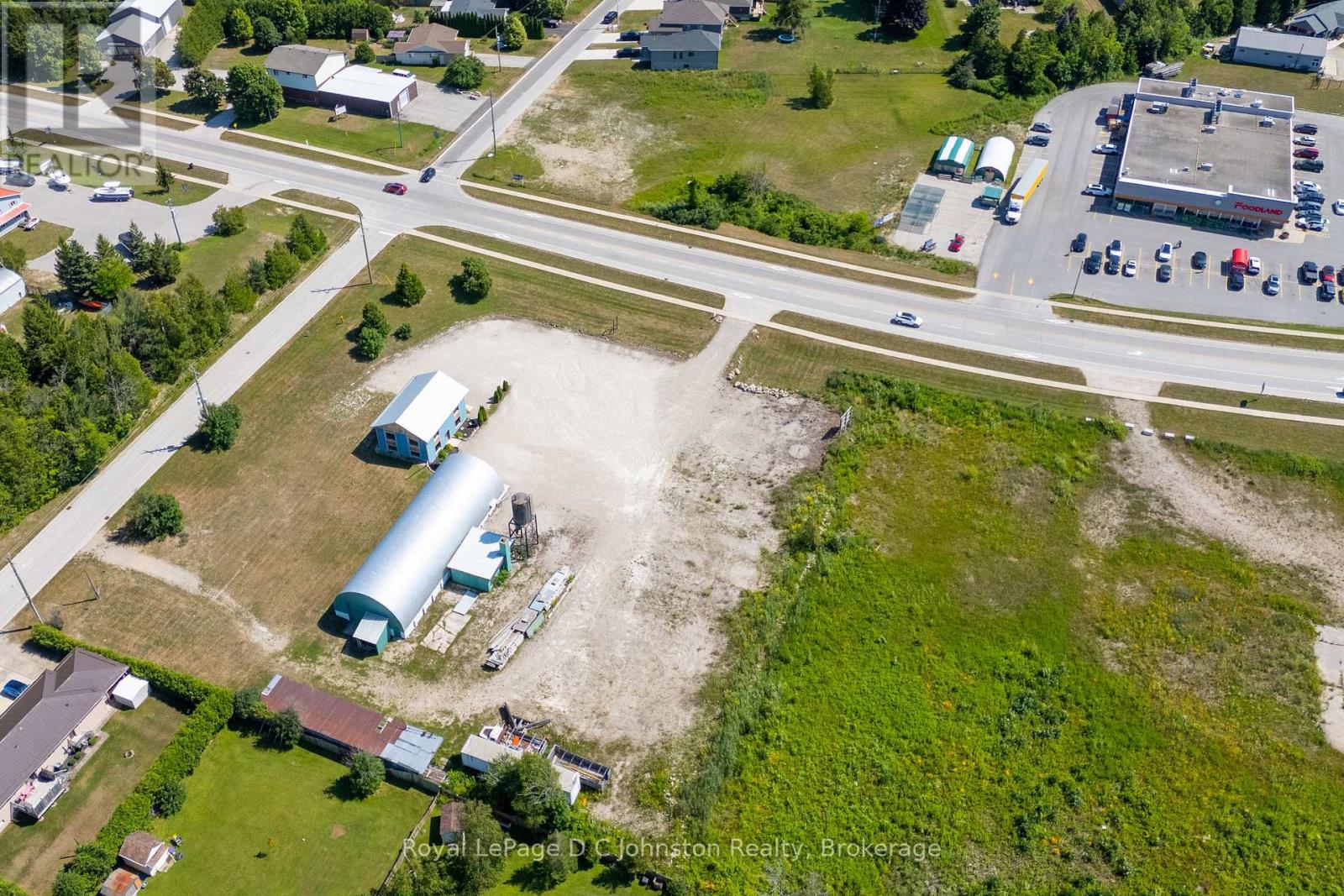 194 North Rankin Street, Saugeen Shores, Ontario  N0H 2L0 - Photo 32 - X12173999