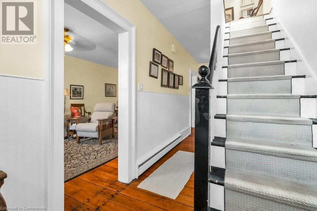 31 Bruce Street, Cambridge, Ontario  N1R 2E1 - Photo 8 - 40733323