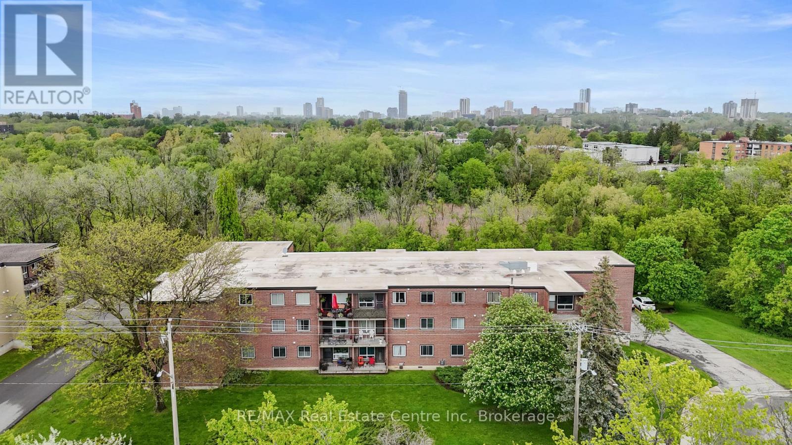 305 - 4 Avalon Place, Kitchener, Ontario  N2M 4N6 - Photo 39 - X12174113