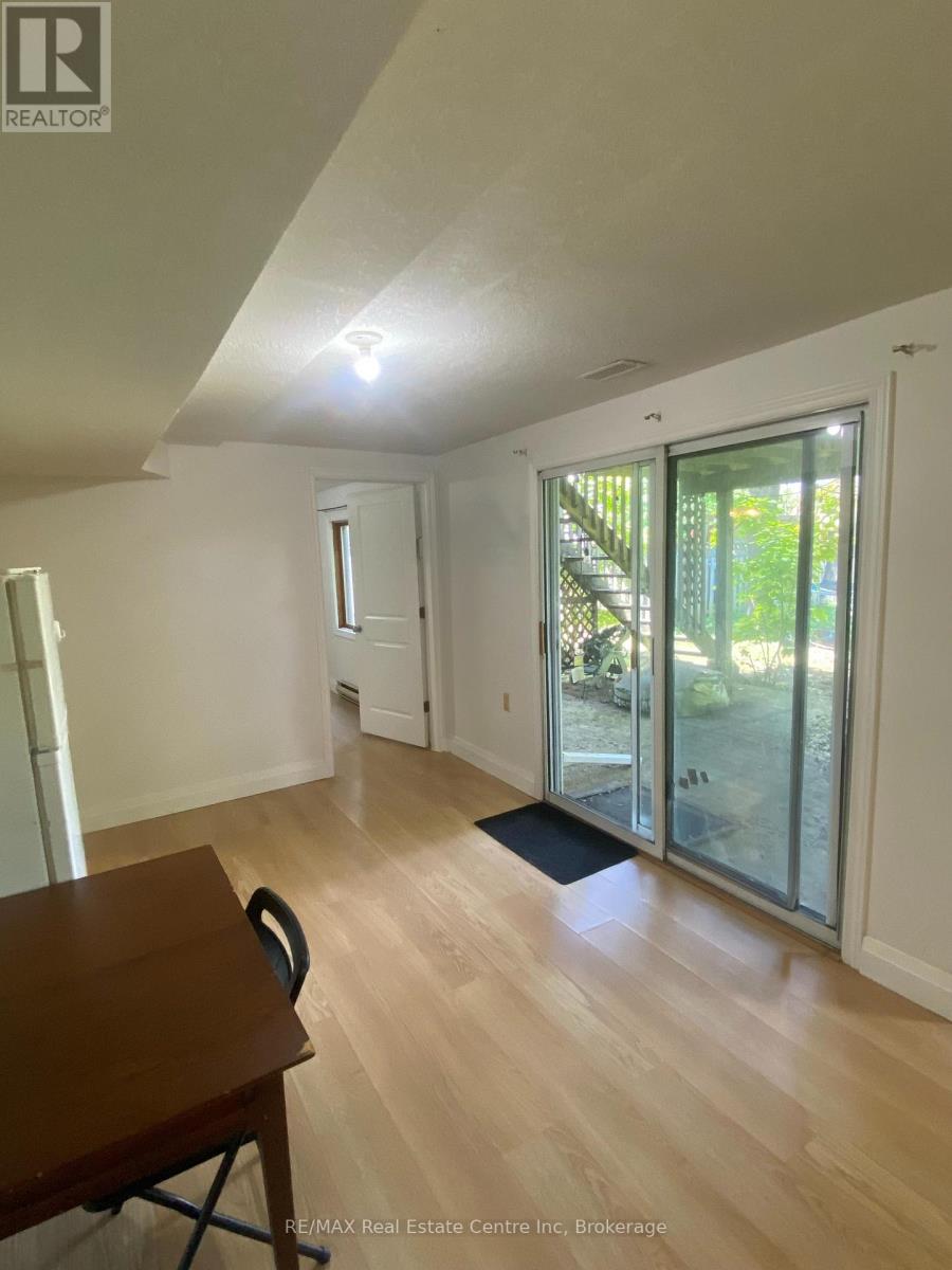 39 Pacific (Bsmt Only) Place, Guelph, Ontario  N1G 4R5 - Photo 5 - X12174337