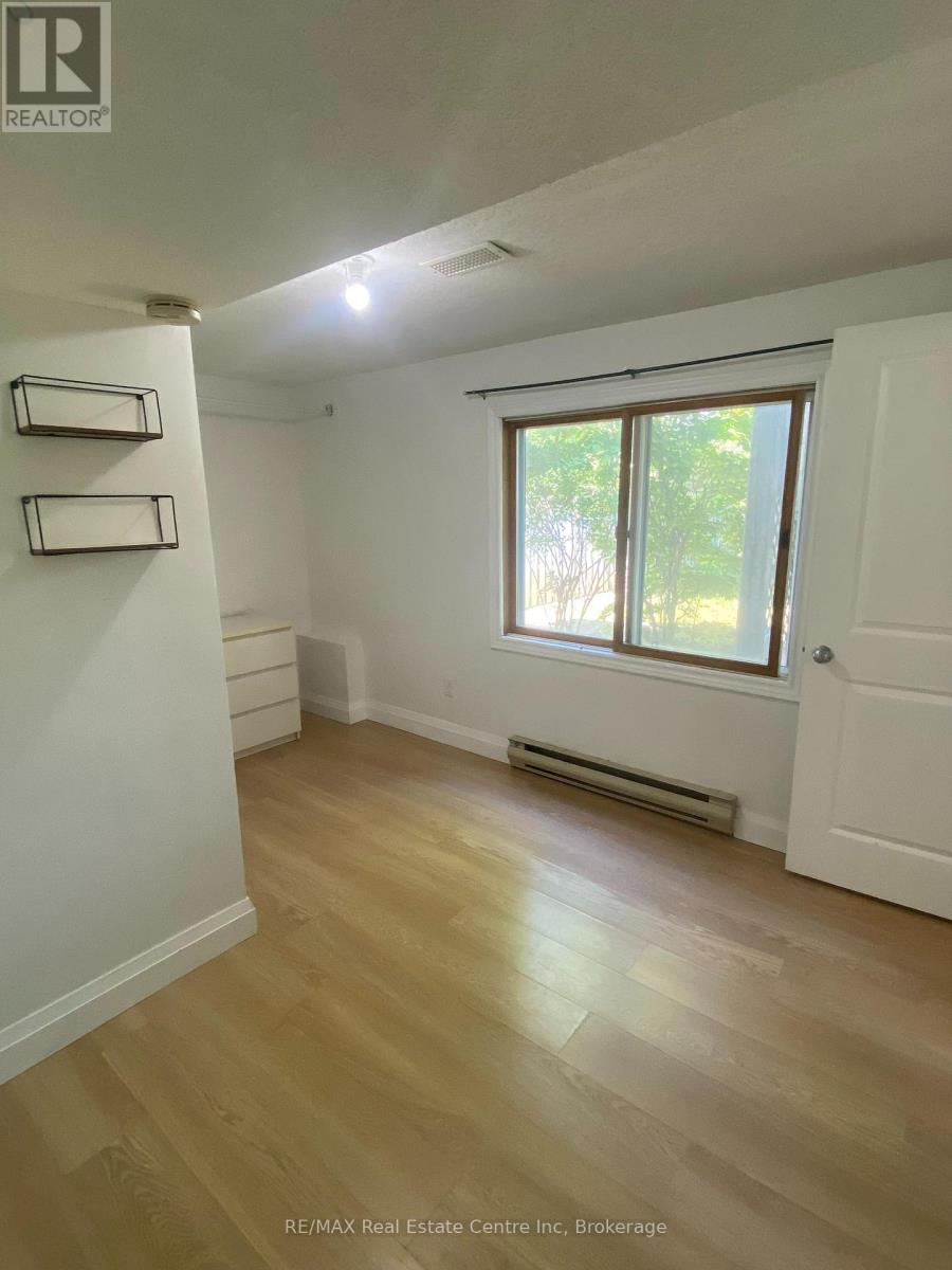 39 Pacific (Bsmt Only) Place, Guelph, Ontario  N1G 4R5 - Photo 7 - X12174337
