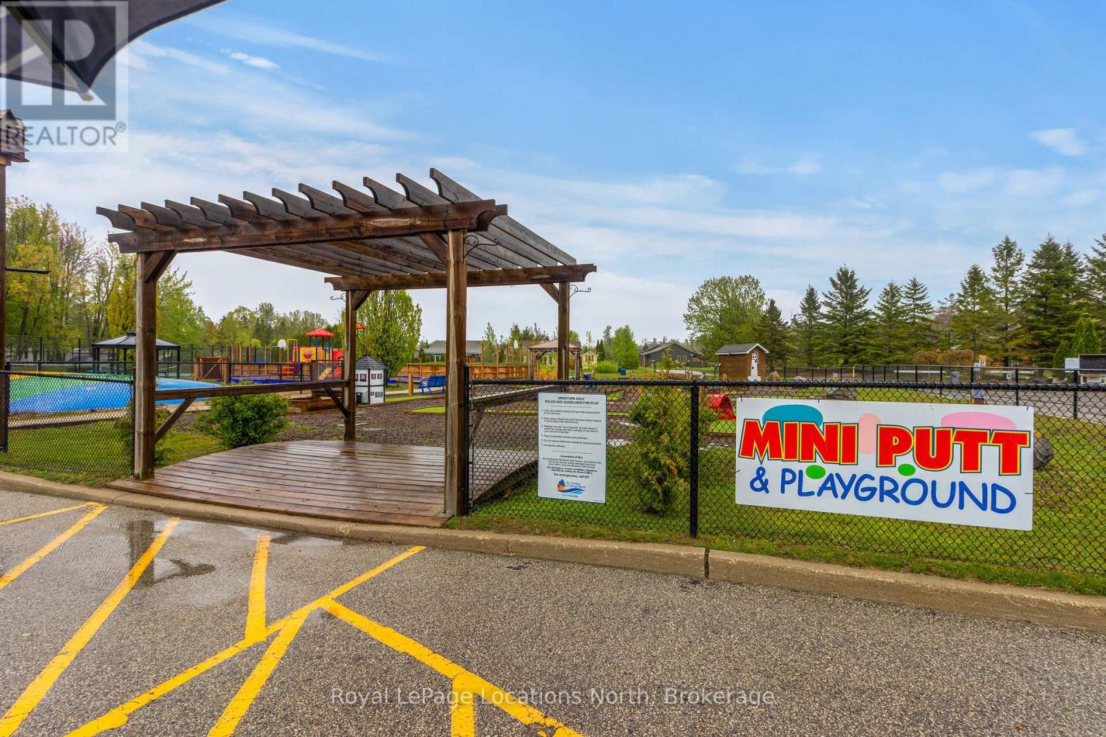15 Madawaska Trail, Wasaga Beach, Ontario  L9Z 1X7 - Photo 41 - S12175070