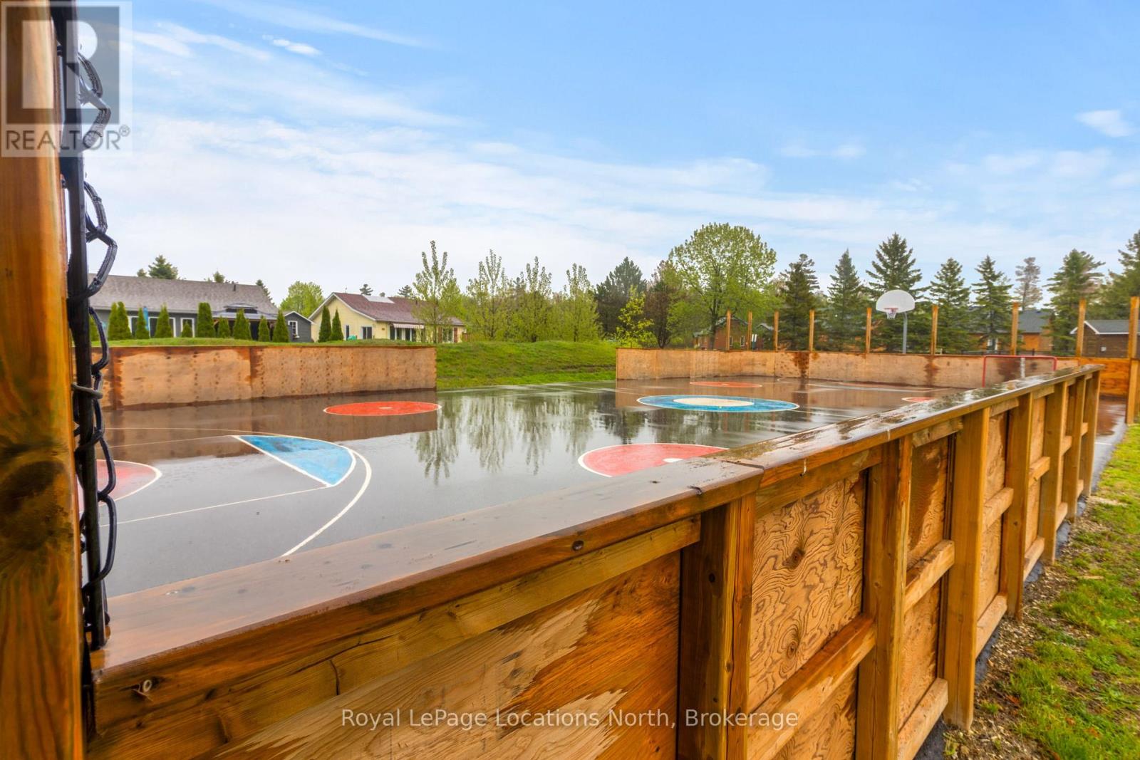 15 Madawaska Trail, Wasaga Beach, Ontario  L9Z 1X7 - Photo 43 - S12175070