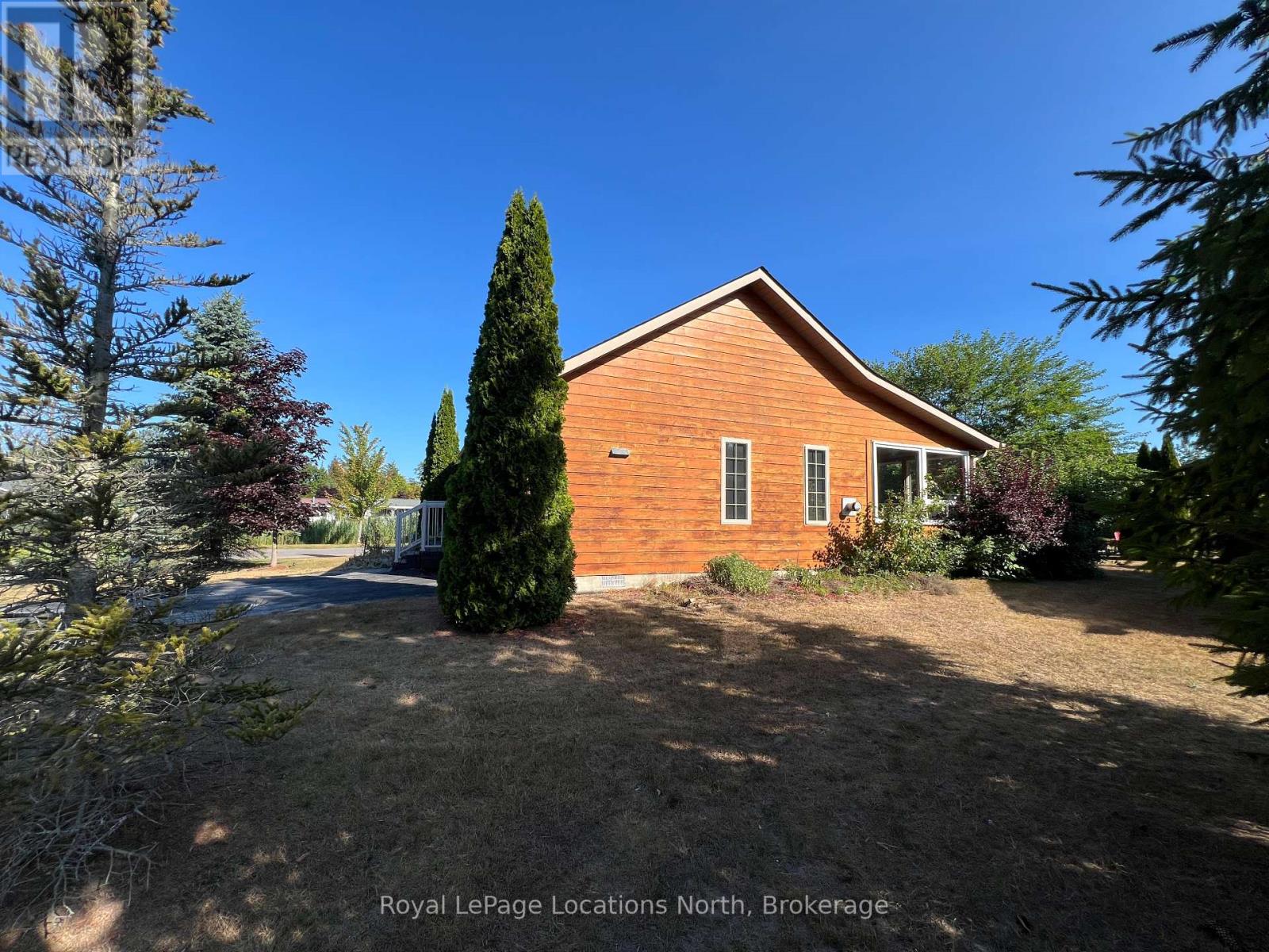15 Madawaska Trail, Wasaga Beach, Ontario  L9Z 1X7 - Photo 50 - S12175070