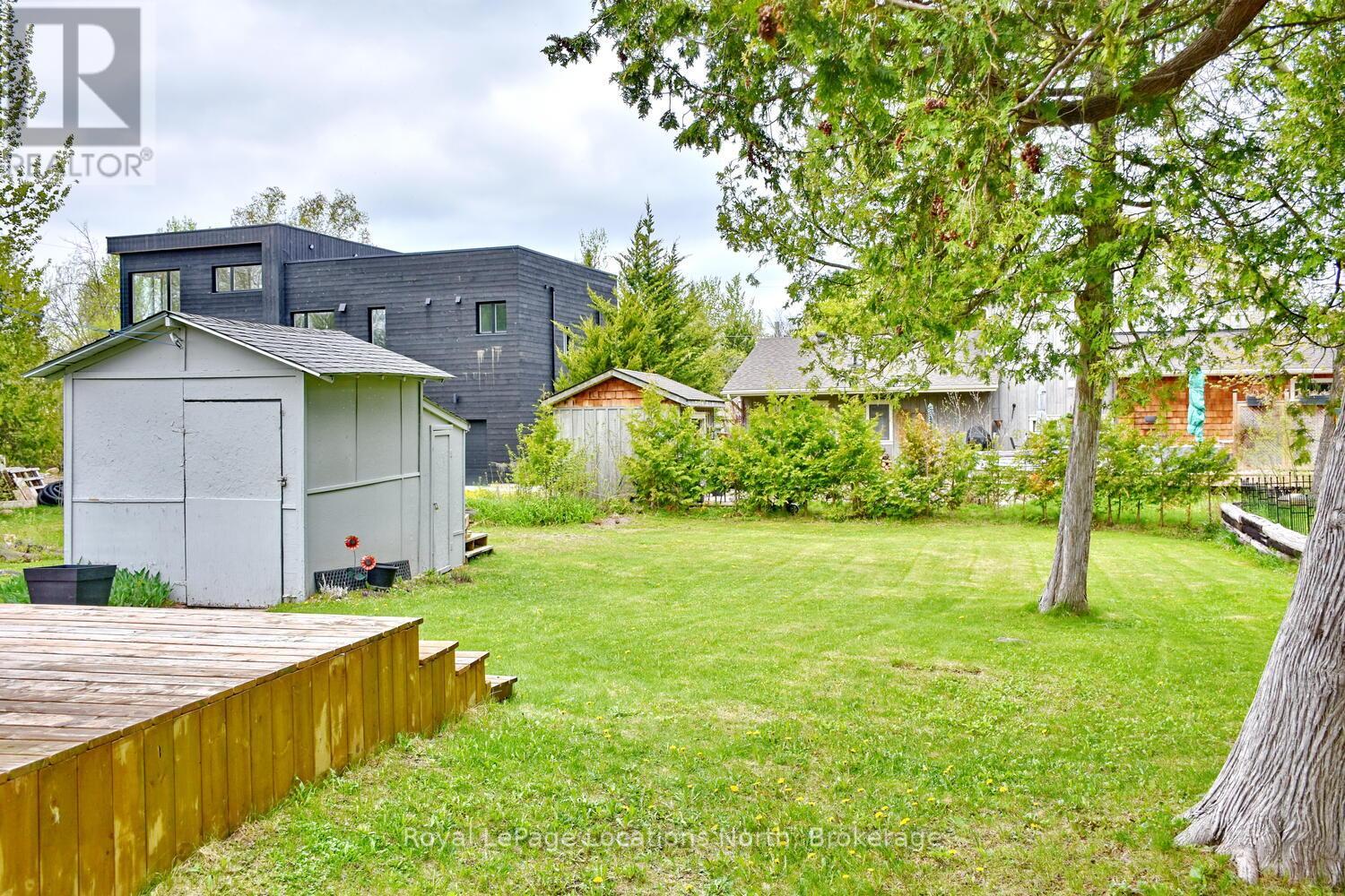 8 James Avenue, Wasaga Beach, Ontario  L9Z 2X3 - Photo 10 - S12175305