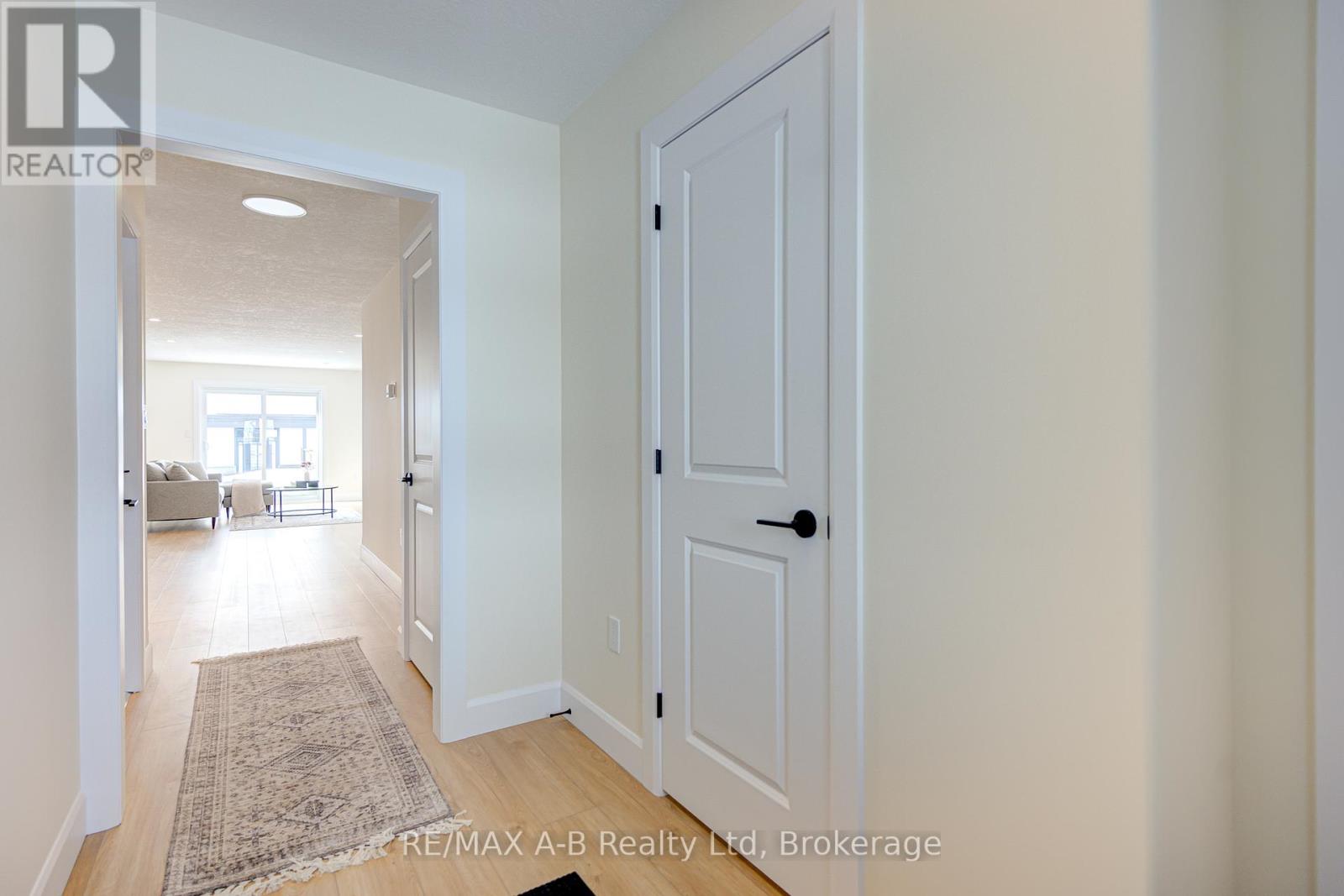 28 Linda Drive, Huron East, Ontario  N0K 1W0 - Photo 3 - X12175304