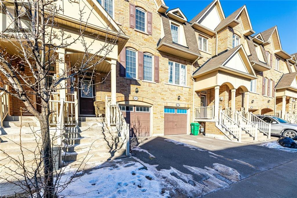107 Sea Drifter Crescent, Brampton, Ontario  L6P 4B1 - Photo 3 - 40733865
