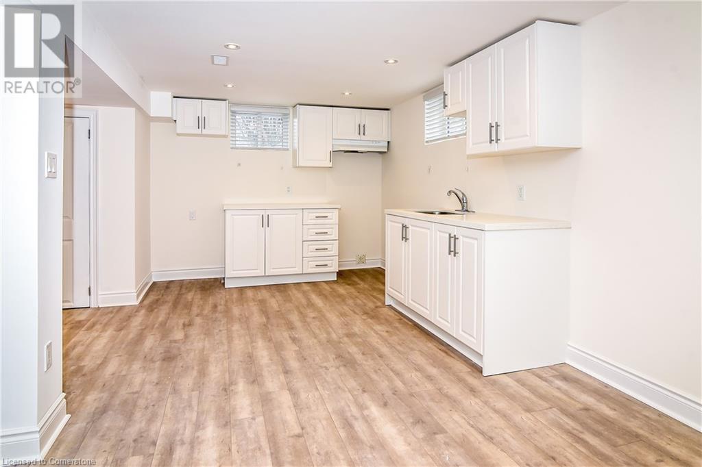 75 Manning Avenue Unit# Lower, Hamilton, Ontario  L9A 3E6 - Photo 4 - 40733505