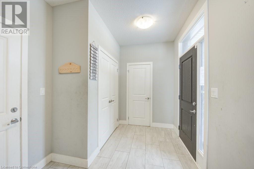 745 Chelton Road Unit# 62, London, Ontario  N6M 0J1 - Photo 6 - 40734058