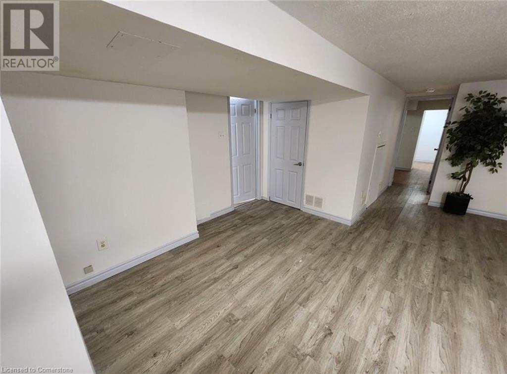 1121 Trafalgar Street, London, Ontario  N5Z 1G9 - Photo 27 - 40734042