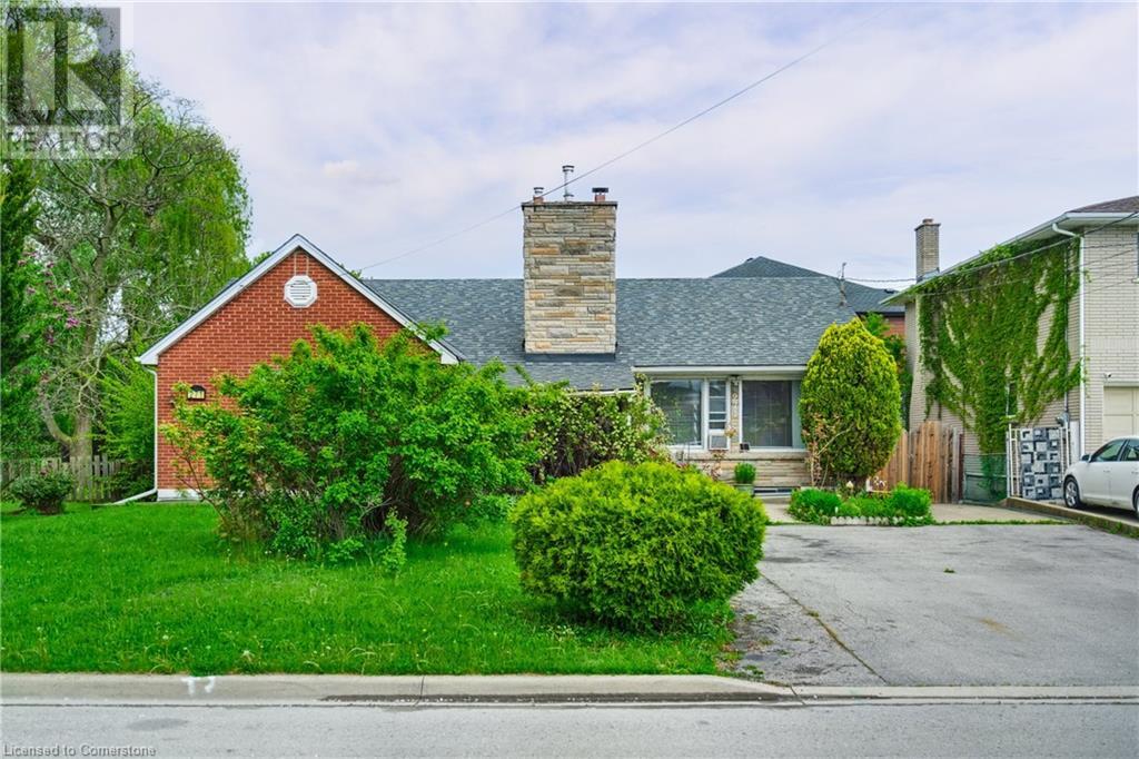 271 Margaret Avenue, Hamilton, Ontario  L8E 2J1 - Photo 2 - 40734076
