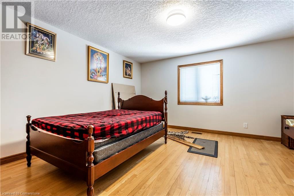 401 Forestlawn Road, Waterloo, Ontario  N2K 2J5 - Photo 17 - 40732588