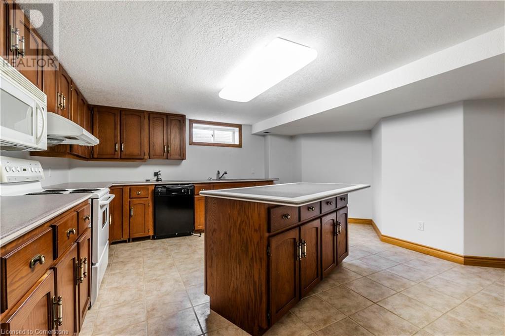401 Forestlawn Road, Waterloo, Ontario  N2K 2J5 - Photo 21 - 40732588