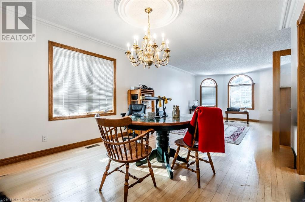 401 Forestlawn Road, Waterloo, Ontario  N2K 2J5 - Photo 8 - 40732588
