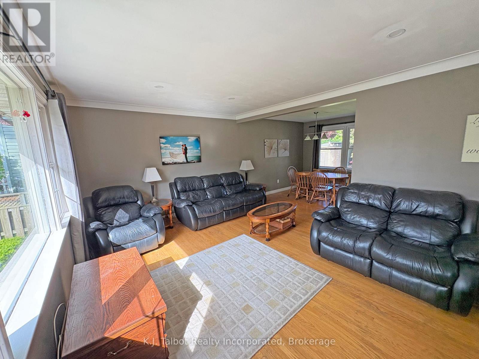 35 Napier Street, Goderich, Ontario  N7A 1W2 - Photo 5 - X12176650