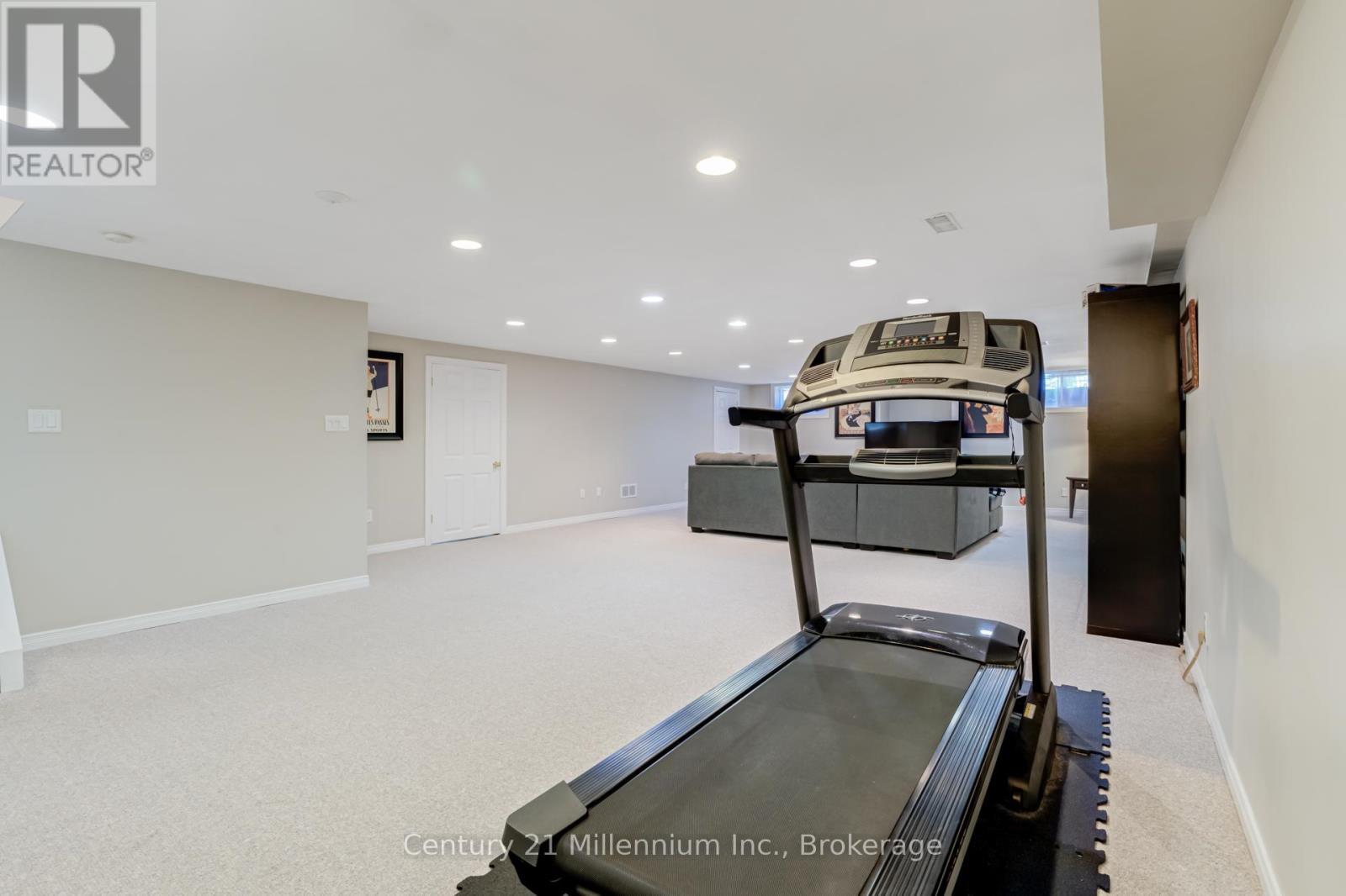 210 Minnesota Street, Collingwood, Ontario  L9Y 3S5 - Photo 38 - S12176825