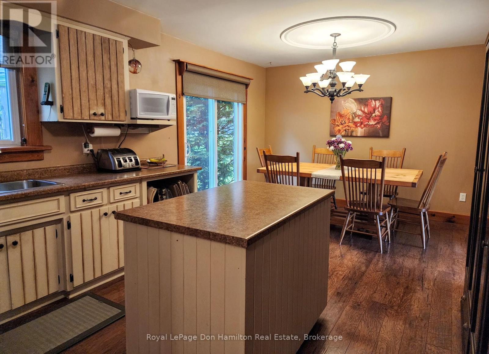 465 Boyne Avenue, North Perth, Ontario  N4W 3K5 - Photo 8 - X12177170