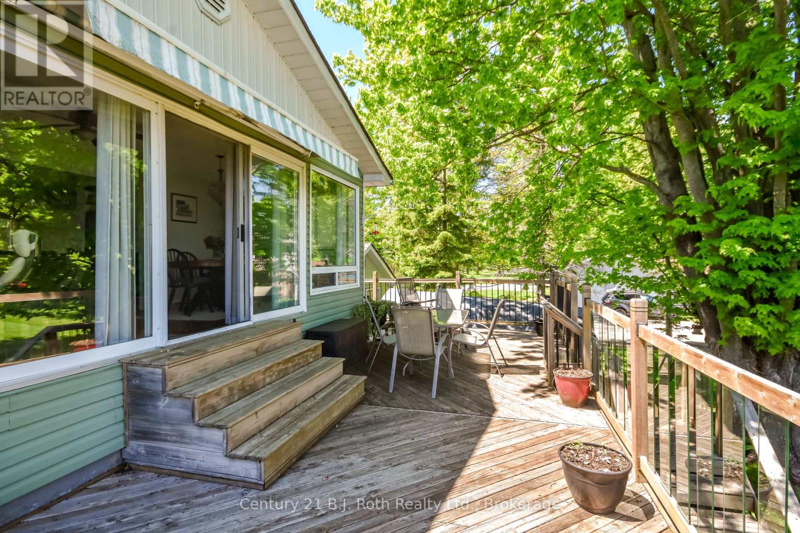 95 Maskinonge Road, Tay, Ontario  L0K 2A0 - Photo 21 - S12177209