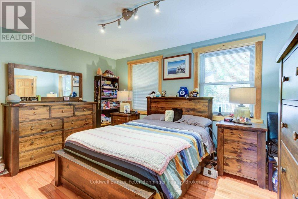 32 Pine Forest Drive, South Bruce Peninsula, Ontario  N0H 1P0 - Photo 18 - X12177331