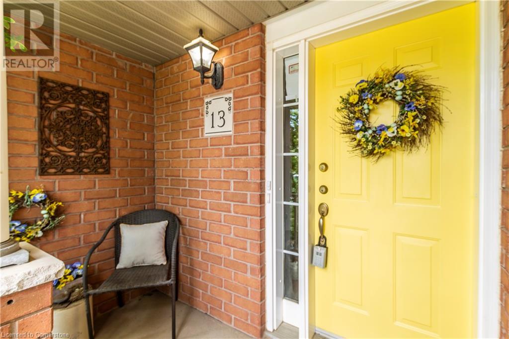 13 Ferncliffe Street, Cambridge, Ontario  N1T 2C8 - Photo 2 - 40733870